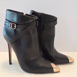ShoeDazzle Tallulah Bootie – Black with Gold Accents (Pre-Loved, Women's Size 7)